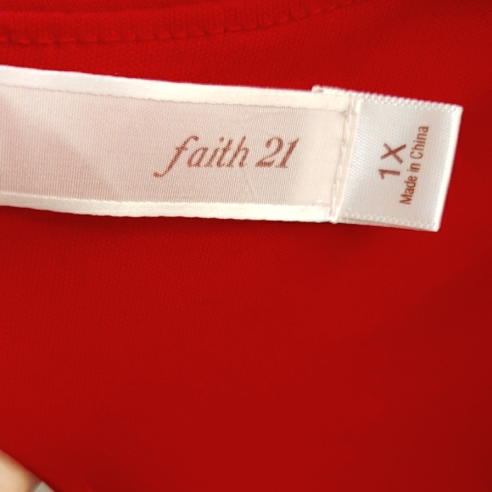 Chic Backless Red Dress - Picture 5 of 6